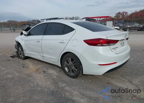 2018 Hyundai Elantra Value Edition z USA, uszkodzony, nr VIN 5NPD84LF3JH360062